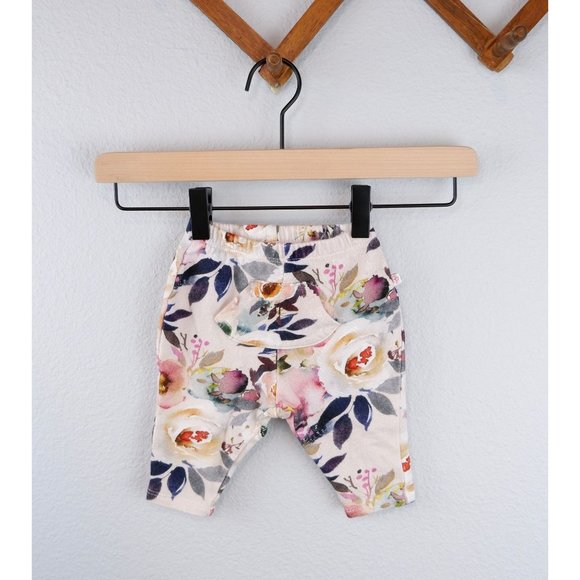 Posh Peanut Other - Posh Peanut Watercolor Floral Harem Baby Pants, size 0-3 months